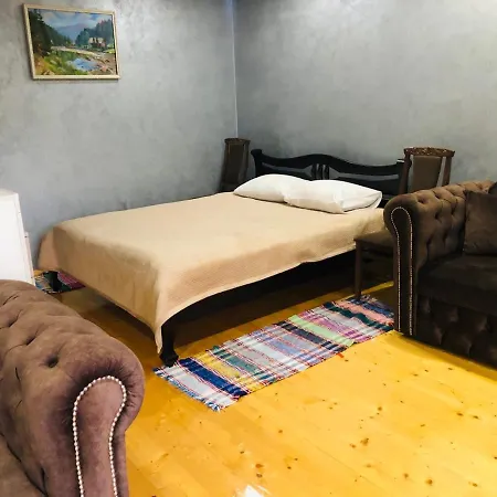 під лісом Holiday home Soymy